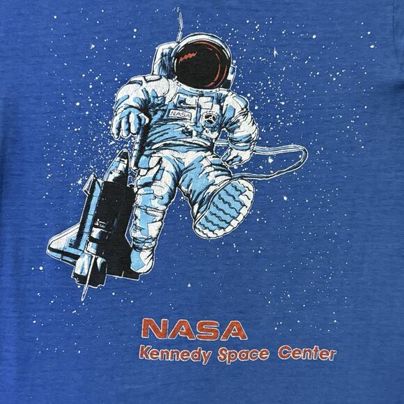 Vintage NASA Kennedy Space Center Rocket Ship T Shirt Man Earth Single Stitch - Picture 2 of 12